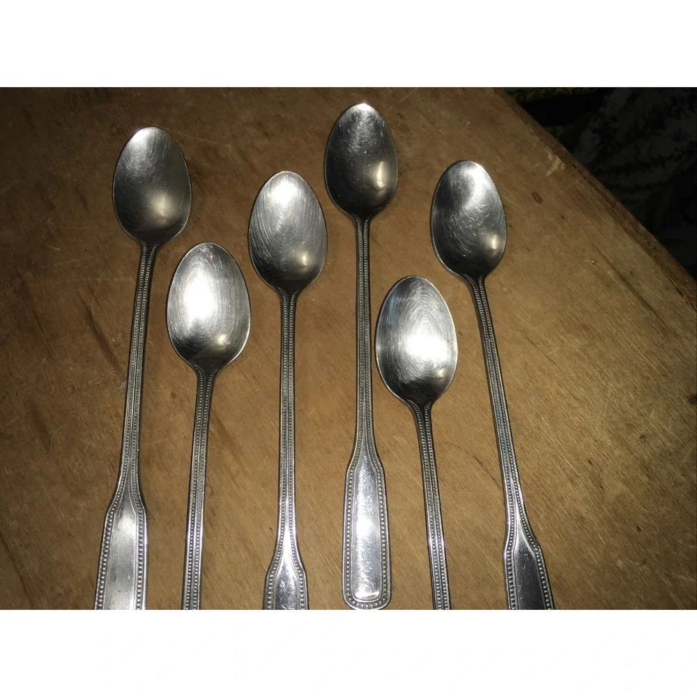 Vintage Salem stainless 6 iced tea spoons